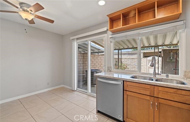 Foto del edificio - 5094 Via Maria