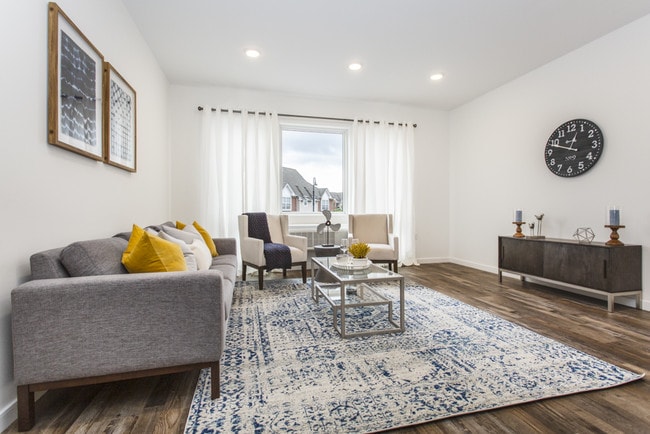 Building Photo - Lexington at Carteret