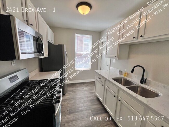 Building Photo - 2421 Drex Ave