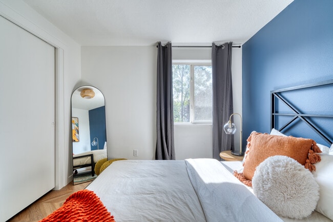 Foto del edificio - 5222 SE Holgate Blvd