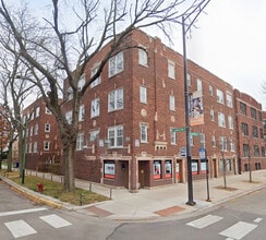 Building Photo - 4400 N Hamilton Ave