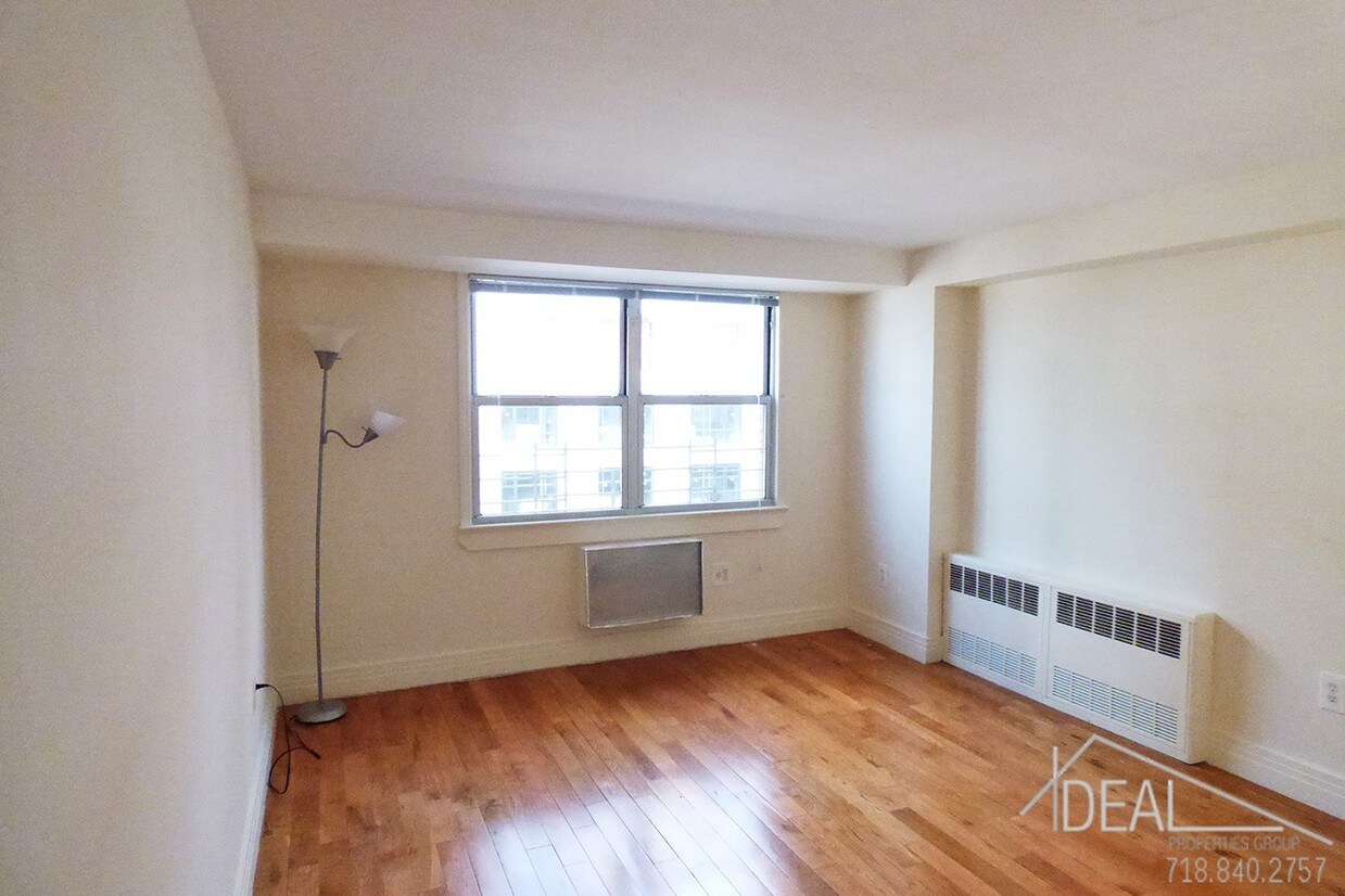 Primary Photo - 227 Schermerhorn St