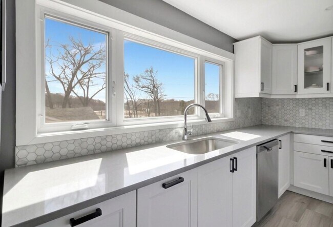 Foto del edificio - 10 Oak St