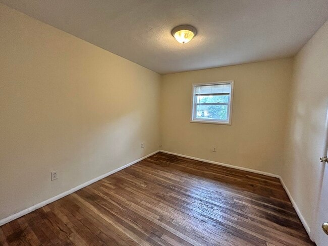 Foto del edificio - 315 Brackin St