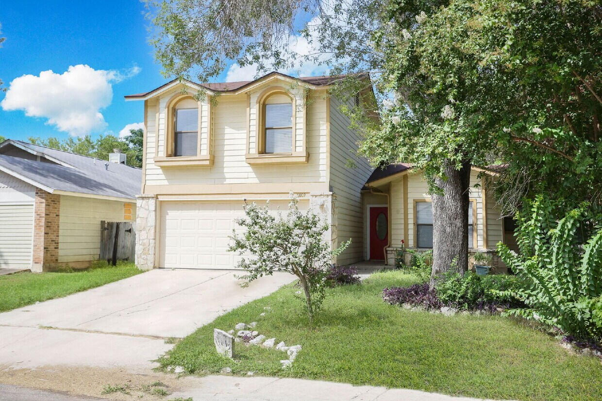 Foto principal - Large beautiful home for rent