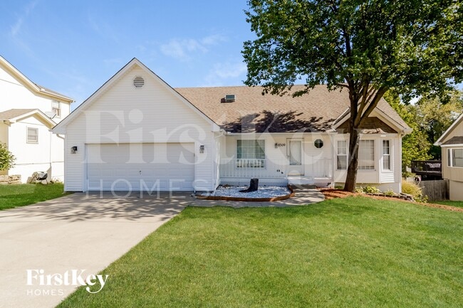 Building Photo - 8509 N McDonald Ave