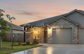 Building Photo - 711 B Kimble Dr