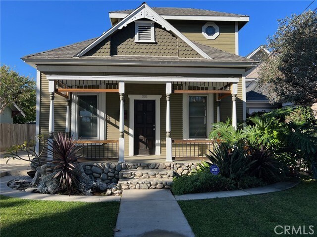 Building Photo - 224 S Grand St