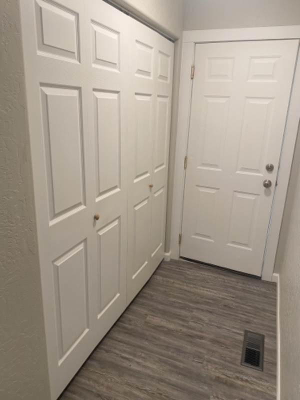 Foto del edificio - 1514 Hemlock Ct