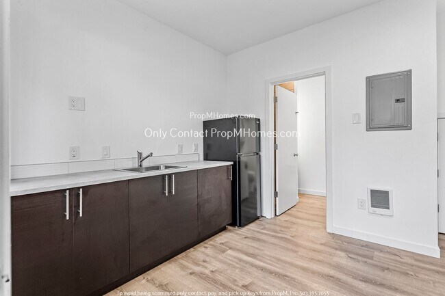 Building Photo - Photos Coming Soon! One Bedroom, Charming ...