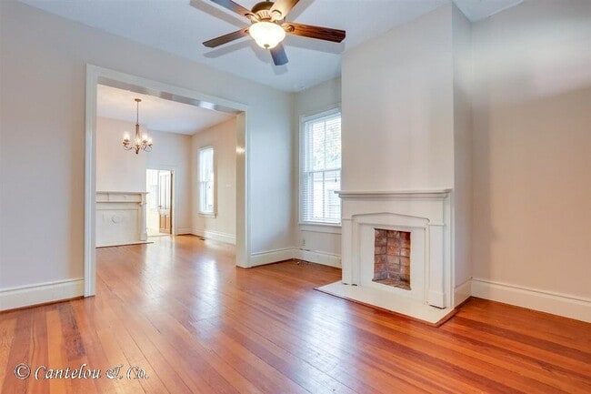 Building Photo - 514 4th St