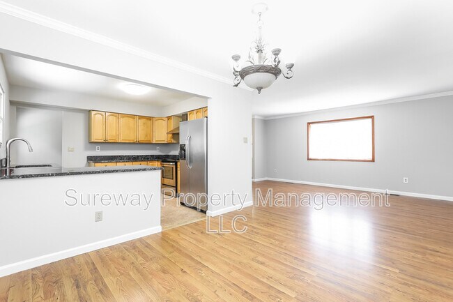 Foto del edificio - 534 Pardee Blvd