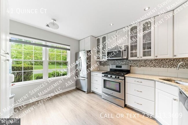 Building Photo - 41 Quince Ct