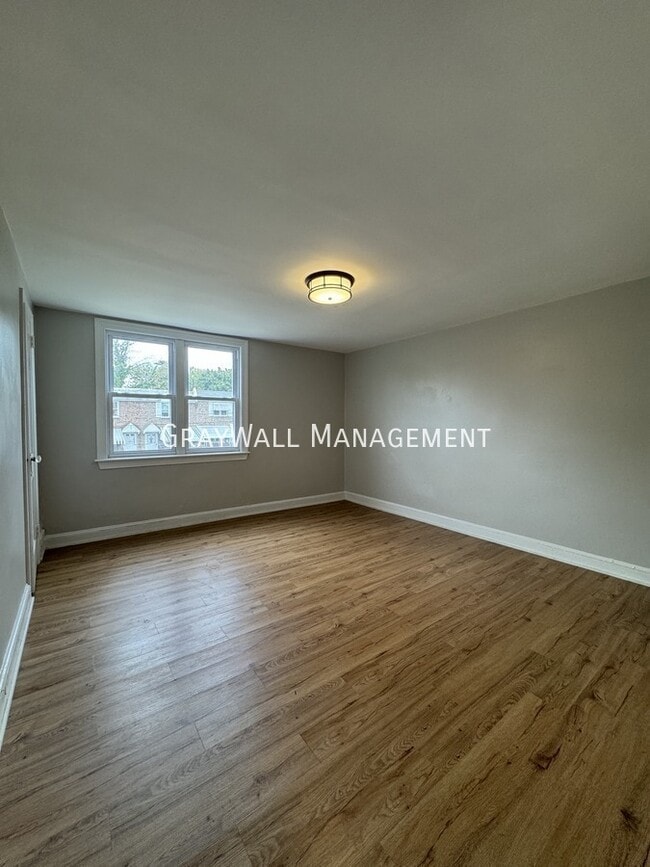 Photo - 480 Westmont drive- Townhome
