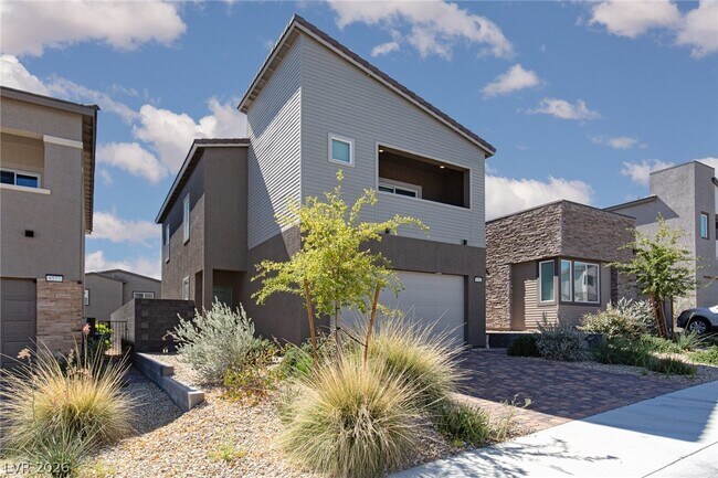 Building Photo - 9583 Noah Pointe Ave