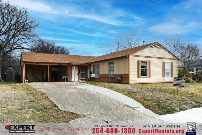 Foto del edificio - Newly Renovated 2BR/1BA Home with Spacious Backyard