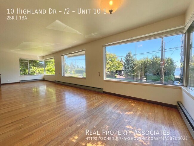 Foto del edificio - 2-Bedroom Available on Highland Drive - Qu...