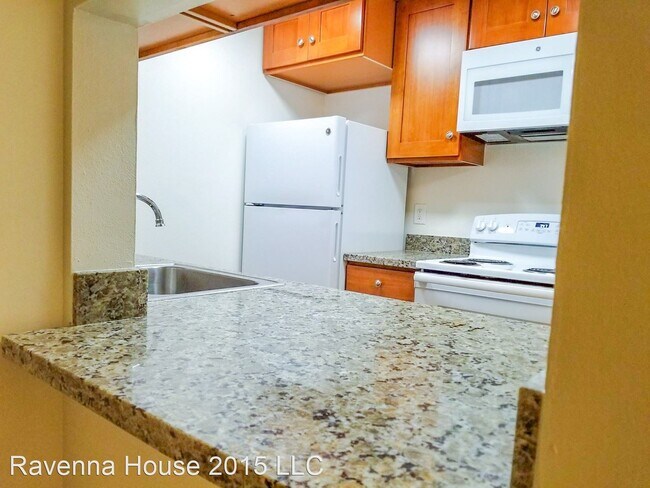 Foto del edificio - 9428 Ravenna Ave NE