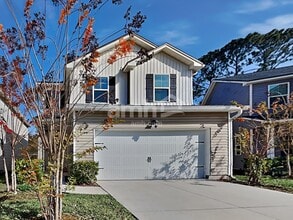 Building Photo - 8661 Highfield Ave