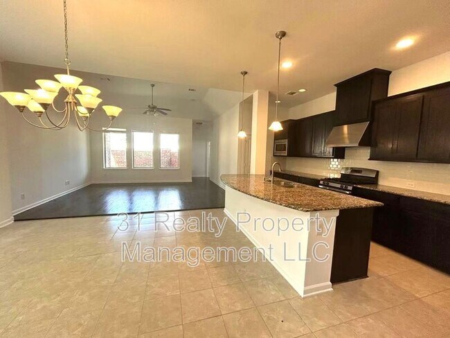 Building Photo - 1134 Alpine Dr