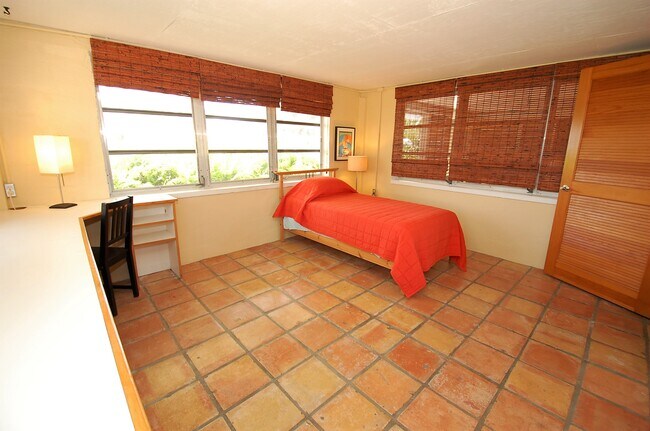 Foto del edificio - 27441 W Indies Dr