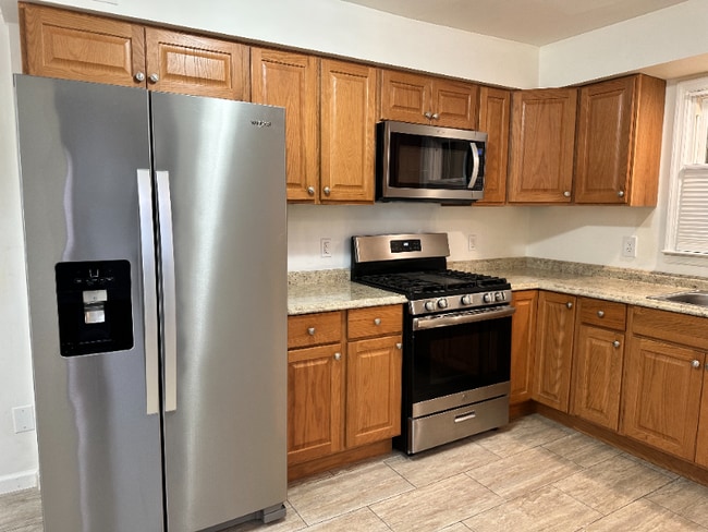 Foto del edificio - 758 2nd St