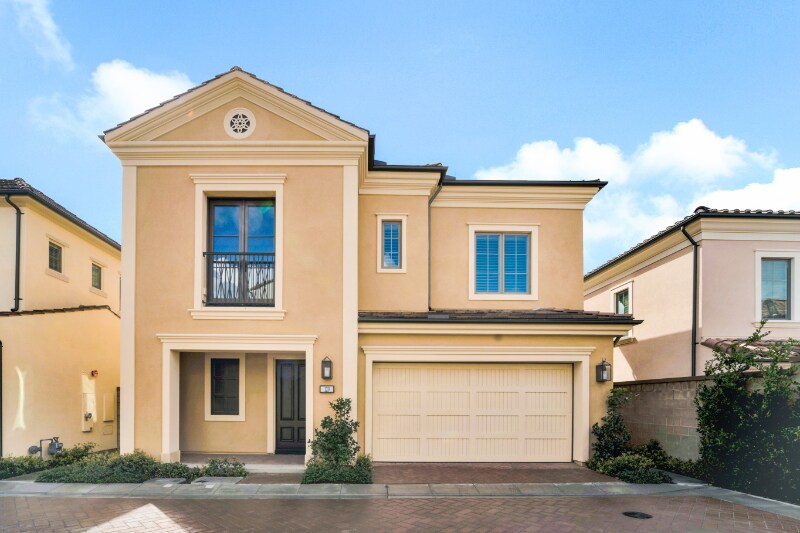 Primary Photo - 129 Lomita