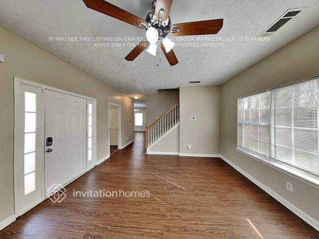 Building Photo - 4516 Swan Trce