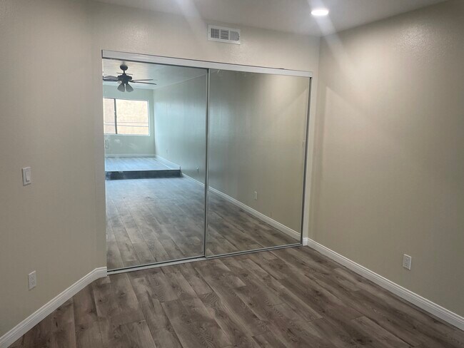Master bedroom - 1444 W 227th St