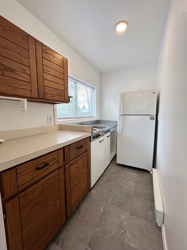 Building Photo - Charming 1 bedroom 1 bathroom Home on Bois...