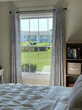 Building Photo - 208 Fairview Cir