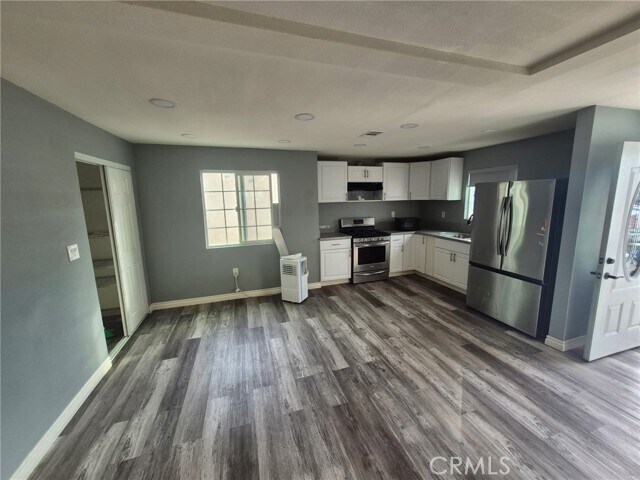 Building Photo - 2743 N E St