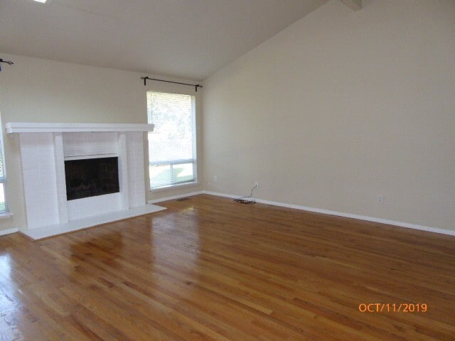 Building Photo - Spacious 3 Bedroom 1.75 Bath Rambler