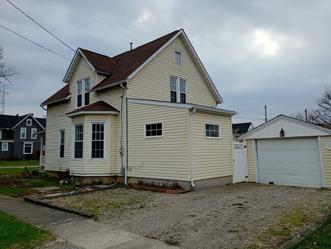 Foto del edificio - 501 W Main St