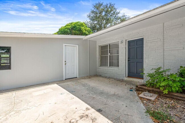 Foto del edificio - 2213 2nd St SW