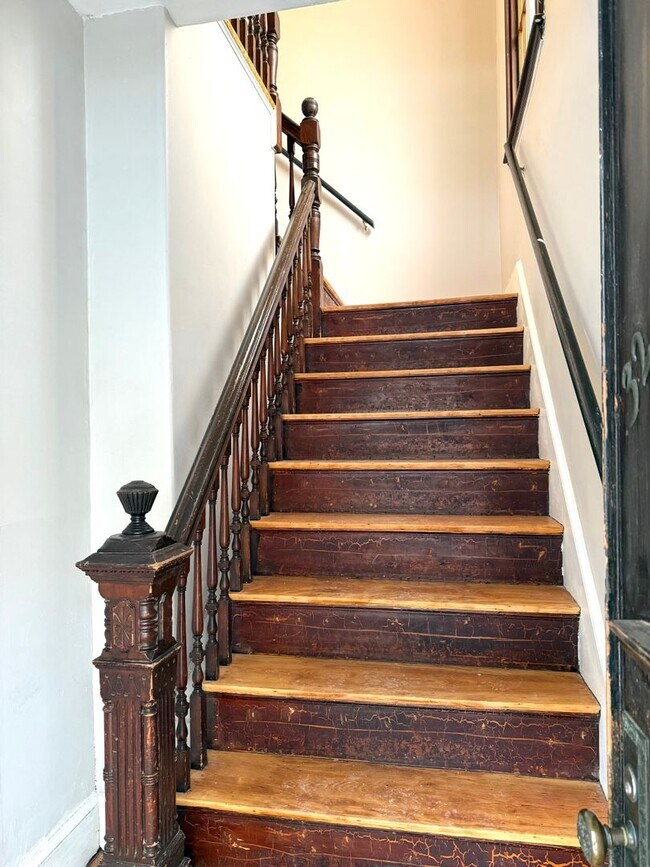 Foto del edificio - 130 Neal St