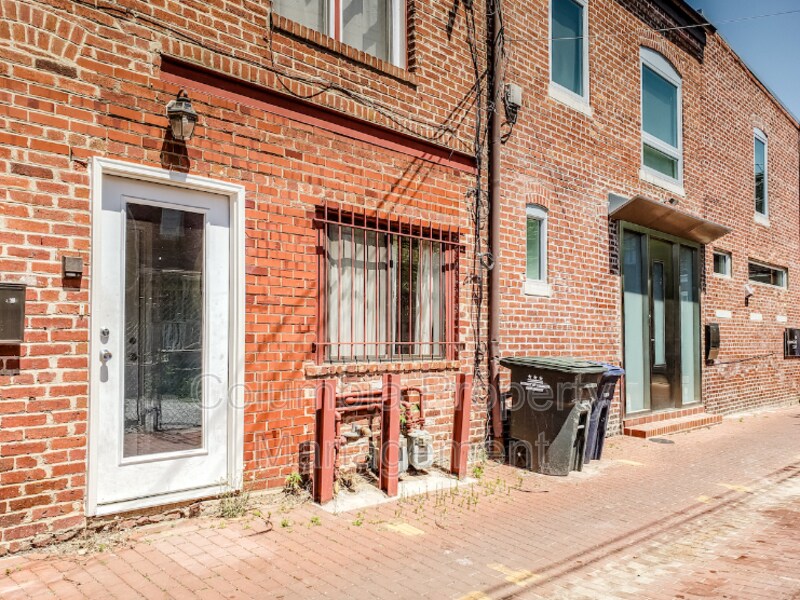 119 Bloomingdale Ct NW Unit 2, Washington, DC 20001 Condo for Rent in Washington, DC