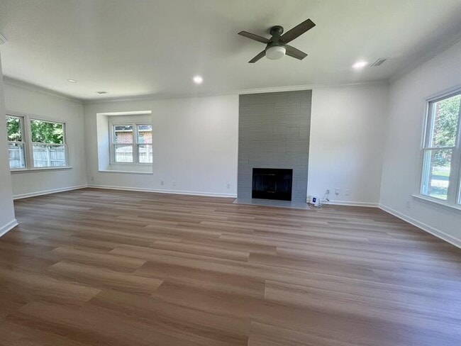 Building Photo - 118 McDermotts Way