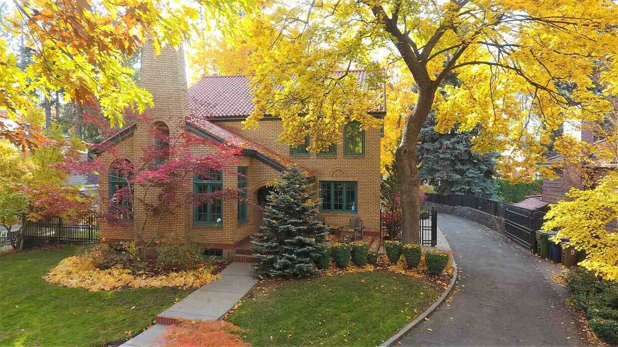 722 E Highland Blvd, Spokane, WA 99203 House Rental in Spokane, WA