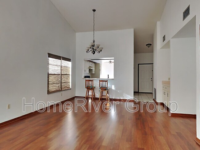 Foto del edificio - 3568 Muirfield Dr