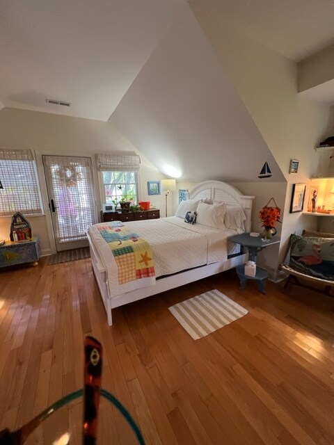 Foto del edificio - 1918 Masons Bluff Ct