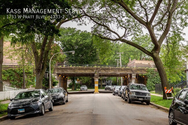 Foto del edificio - 1733 W Pratt Blvd
