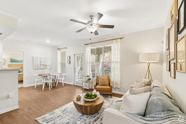 Interior Photo - Villas of Spring Creek