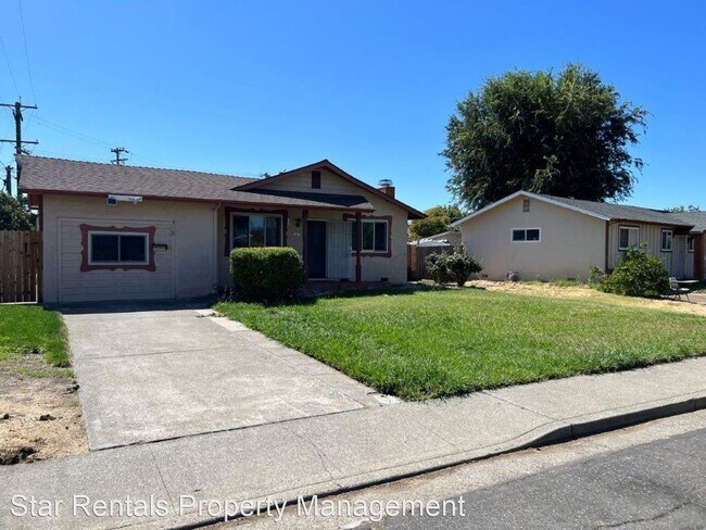 Foto del edificio - 3 br, 1 bath House - 1437 Farwell