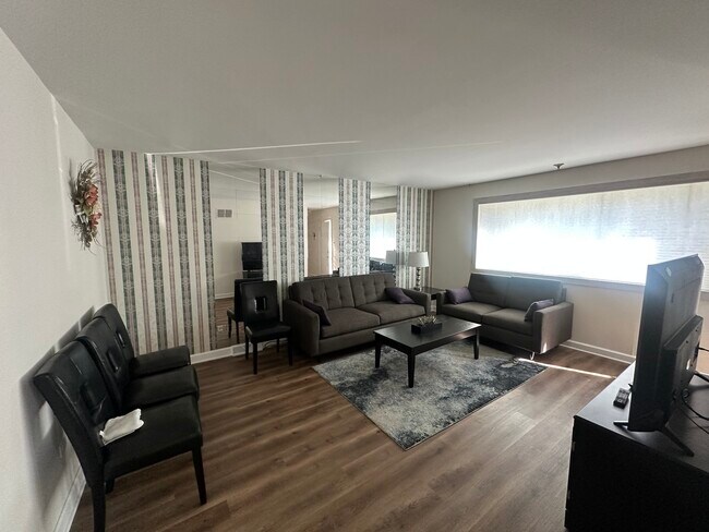 Foto del edificio - 7304 174th St