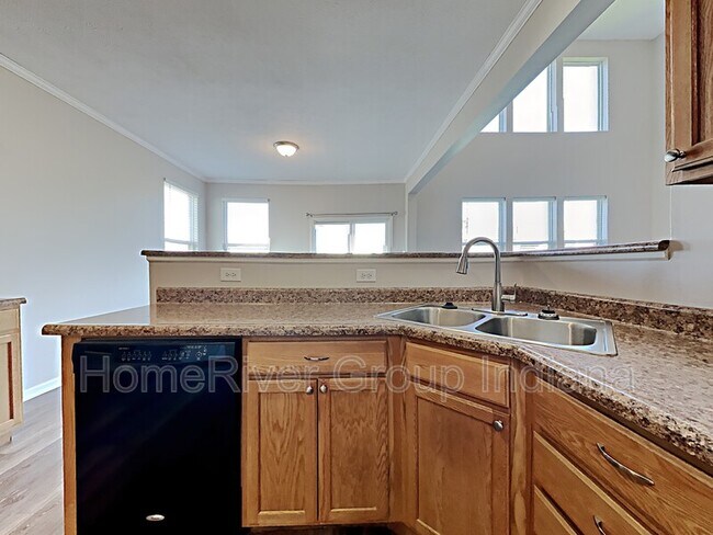 Foto del edificio - 12594 Old Pond Rd