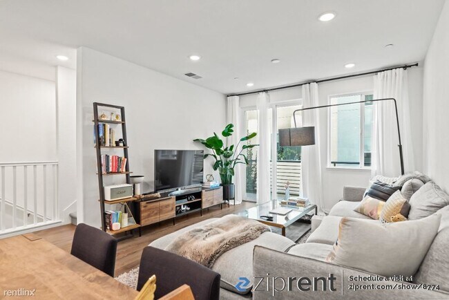 Foto del edificio - 4 br, 3.5 bath Condo - 641 Toby Ct, San Jo...