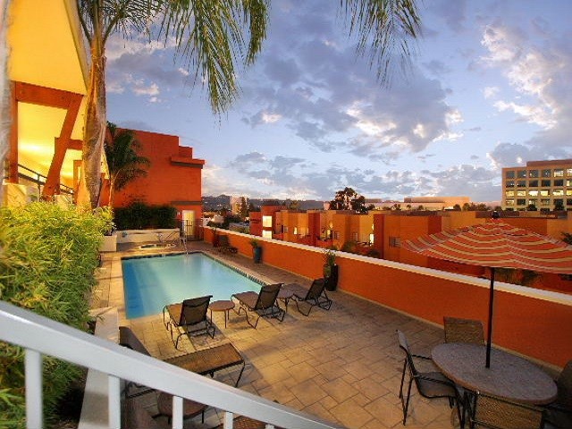 Foto principal - 11023 McCormick St