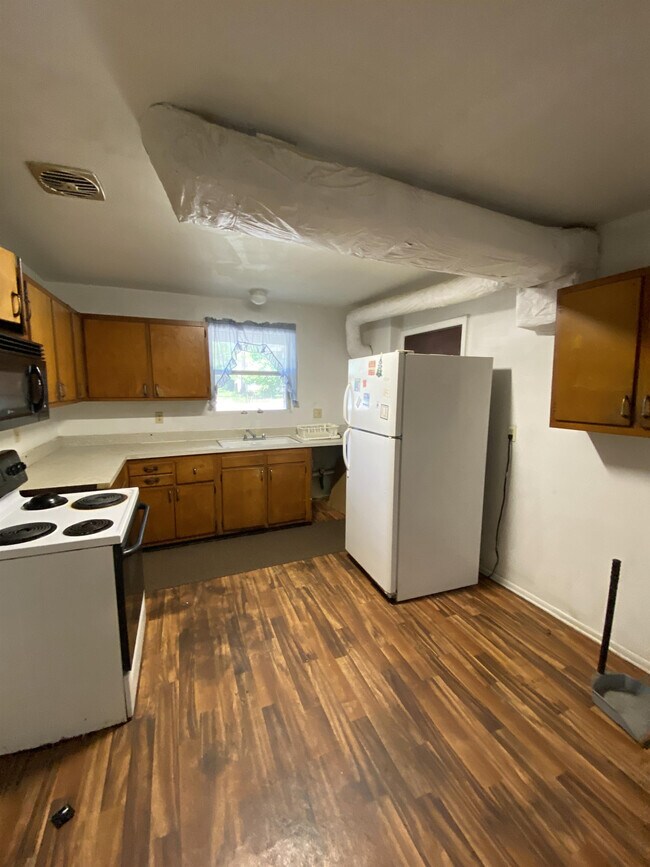 6524 San Juan Ave Unit 1, Jacksonville, FL 32210 Room for Rent in