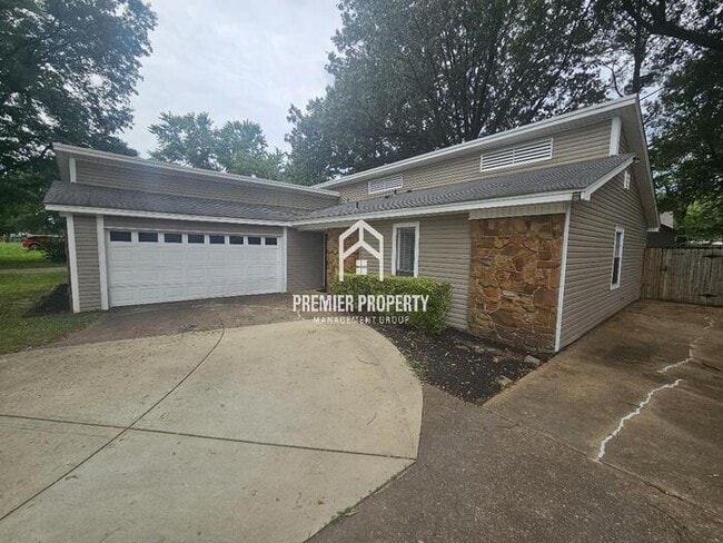 Photo - 3963 Lacewood Dr House